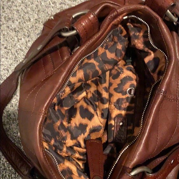 B. Makowsky Handbag - Picture 4 of 9